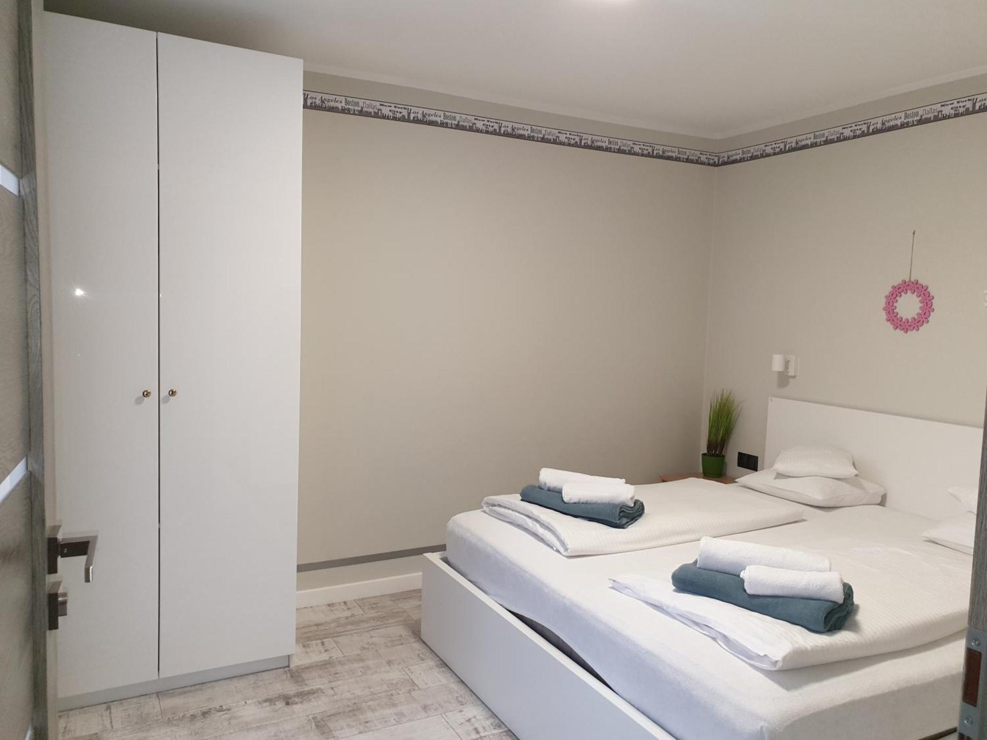 Sandra I Homestay Leba